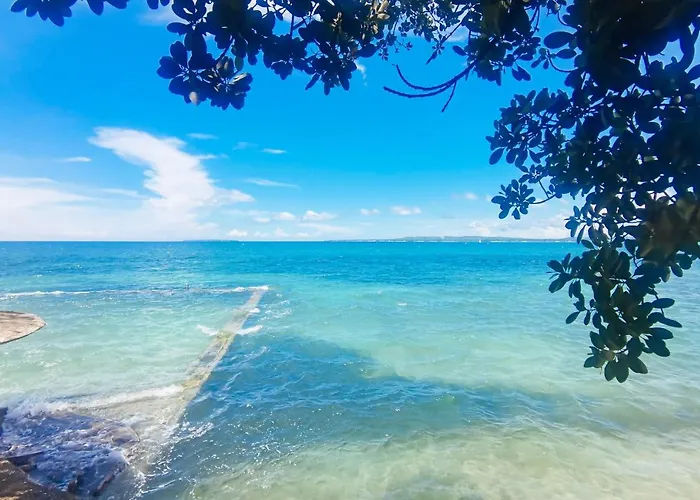 Warren's Beach San Remigio * San Remigio (Cebu)
